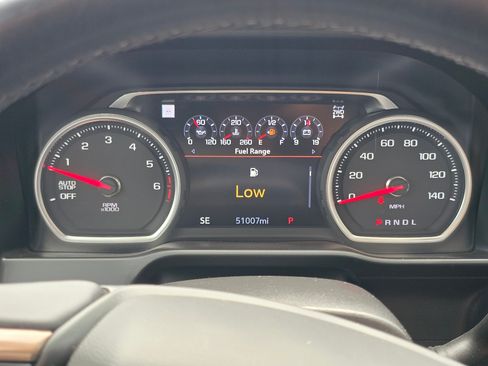 Used 2019 Chevrolet Silverado 1500 High Country w/ High Country Premium Package AWD/4WD image 44