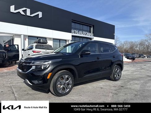 Used 2024 Kia Seltos S image 1