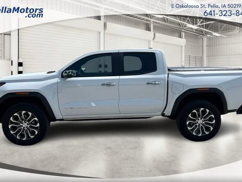 Used 2026 GMC Canyon Denali AWD/4WD image 6