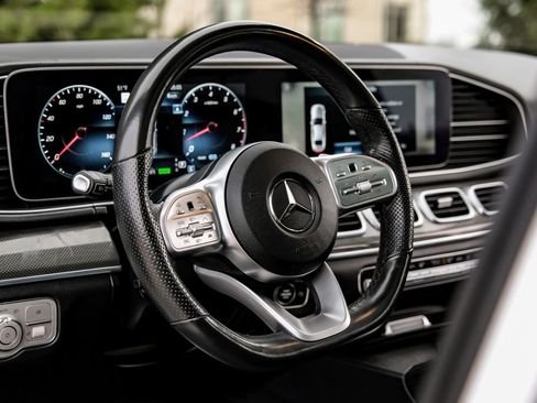 Used 2021 Mercedes-Benz GLS 580 4MATIC image 14