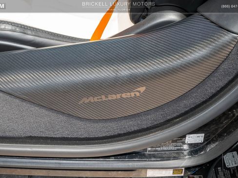 Used 2025 McLaren 750S RWD image 27