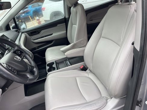Used 2019 Honda Odyssey EX-L image 8