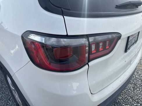 Used 2018 Jeep Compass Sport image 8