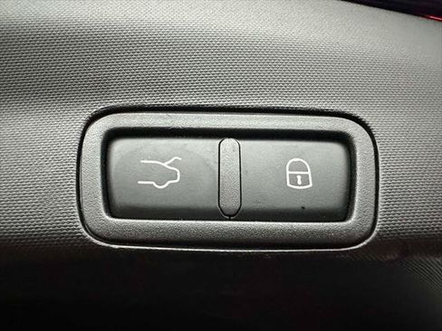 Used 2018 Alfa Romeo Stelvio Ti Sport AWD/4WD image 8