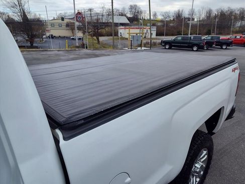 Used 2016 Chevrolet Silverado 2500 LT w/ LT Convenience Package image 11