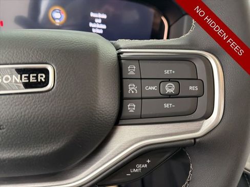 New 2026 Jeep Grand Wagoneer Limited AWD/4WD image 12