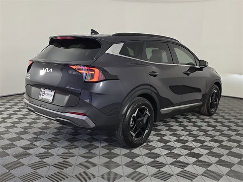 New 2026 Kia Sportage EX image 7