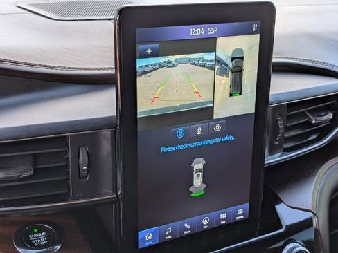 Used 2021 Ford Explorer King Ranch w/ Premium Technology Package image 26