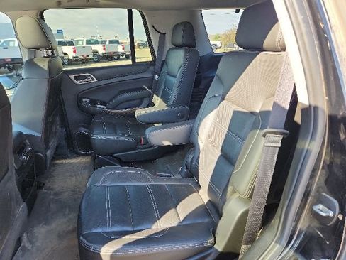 Used 2019 GMC Yukon Denali w/ Denali Ultimate Black Edition AWD/4WD image 37