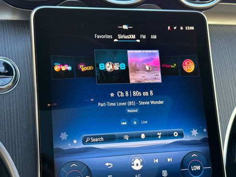 New 2026 Mercedes-Benz C 300 Sedan image 33