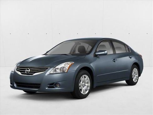 Used 2012 Nissan Altima 2.5 S FWD image 1