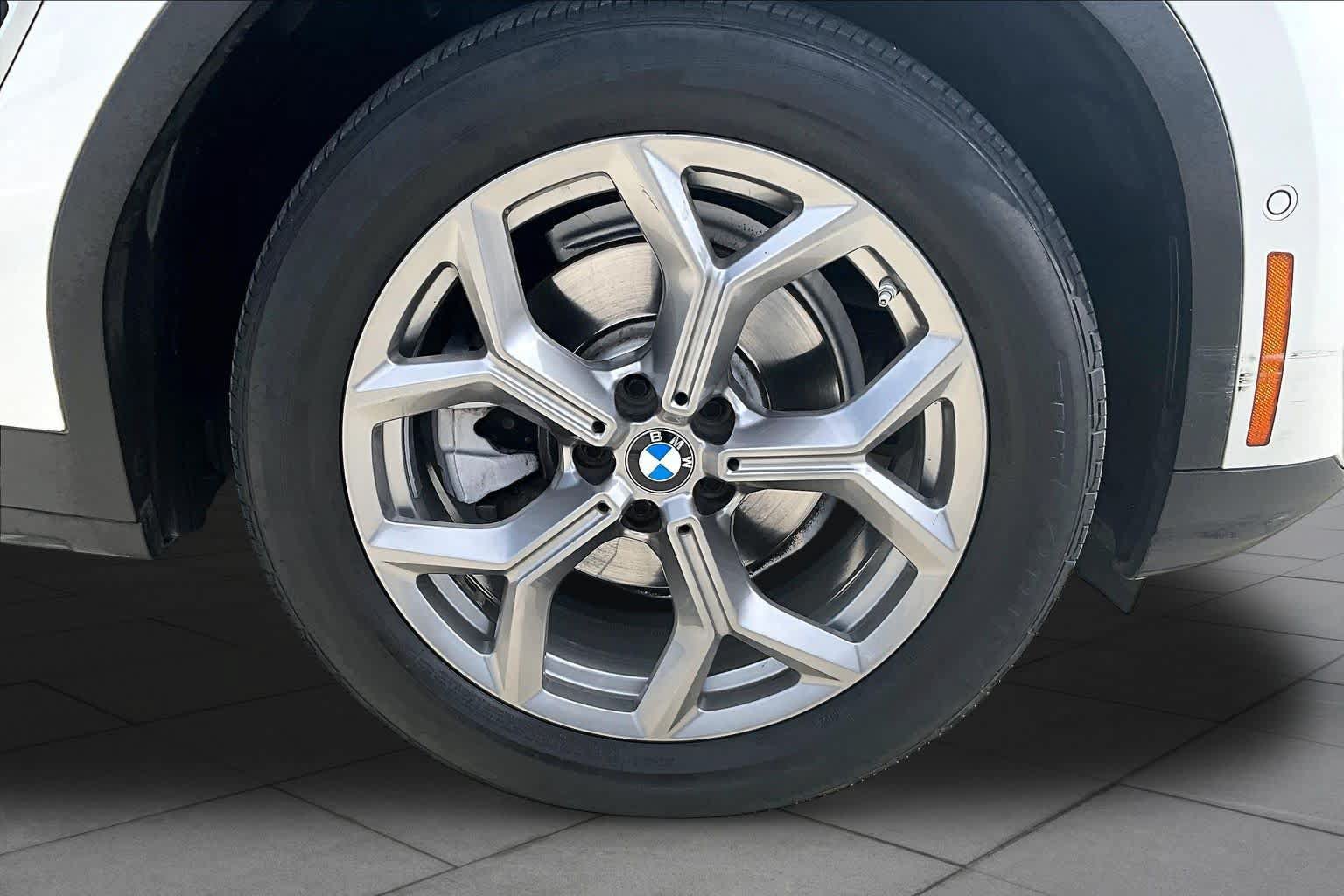 Used 2021 BMW X3 sDrive30i w/ Premium Package RWD image 10