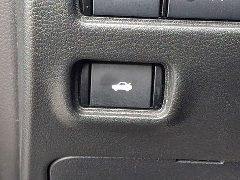 Used 2024 Nissan Sentra SV FWD image 26
