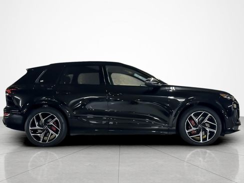 New 2027 Audi SQ6 e-tron Premium Plus AWD/4WD image 7