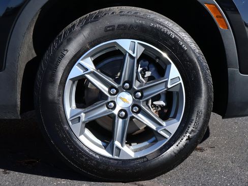 Certified 2024 Chevrolet Blazer LT w/ Convenience Package image 24