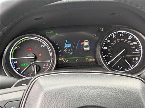 Used 2024 Toyota Camry XSE w/ Navigation Package image 11