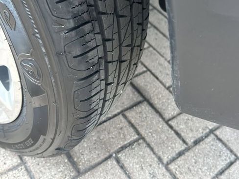 Used 2025 Jeep Compass Latitude w/ Sun & Sound Group image 14