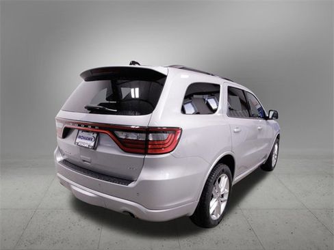 Used 2024 Dodge Durango GT image 7