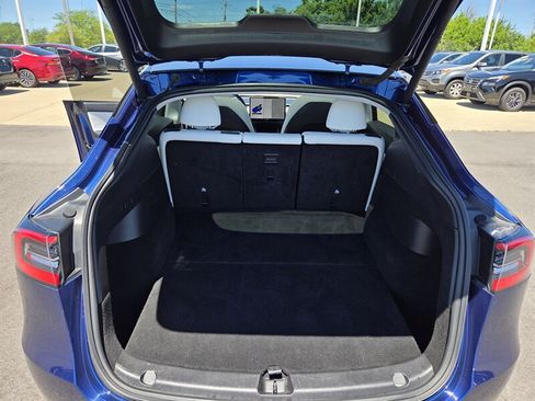 Used 2021 Tesla Model Y Long Range AWD/4WD image 12