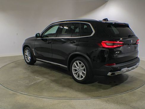 Used 2023 BMW X5 xDrive40i w/ Premium Package AWD/4WD image 3