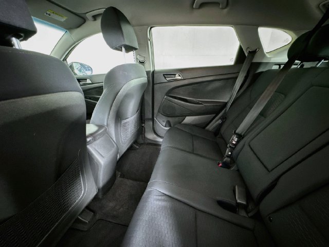 Used 2019 Hyundai Tucson SE w/ Cargo Package AWD/4WD image 21