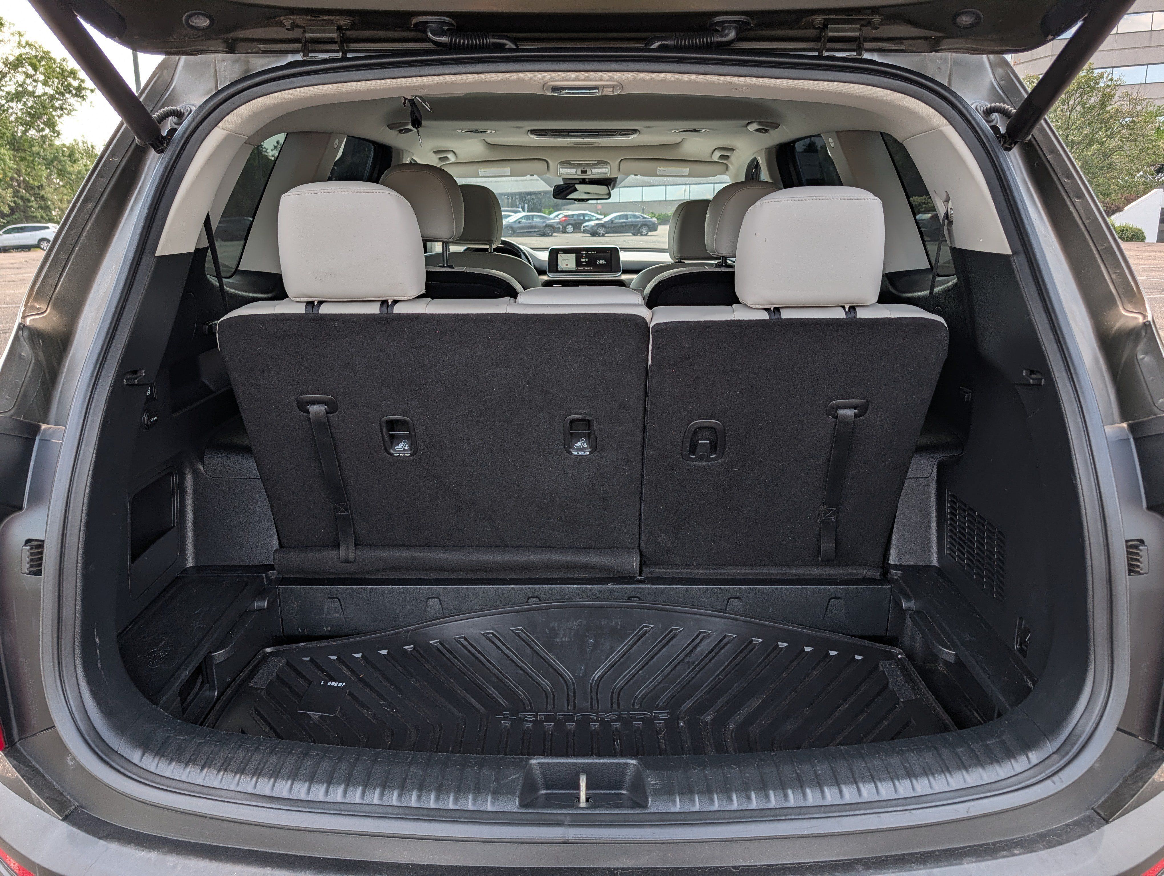 Used 2021 Kia Telluride EX w/ EX Premium Package AWD/4WD image 18
