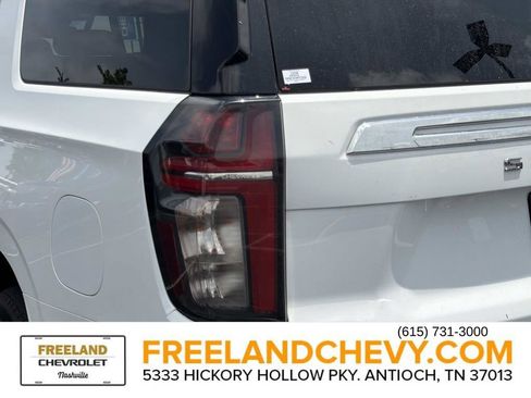 Used 2024 Chevrolet Suburban LT AWD/4WD image 12