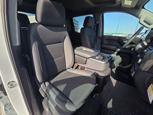 New 2026 Chevrolet Silverado 1500 Custom Trail Boss AWD/4WD image 26