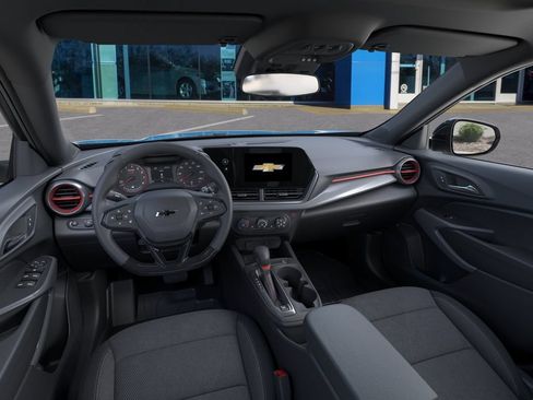 New 2026 Chevrolet Trax RS w/ Sunroof Package FWD image 15
