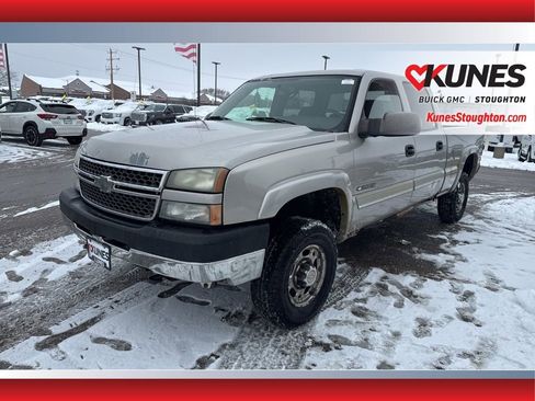 Used 2005 Chevrolet Silverado 2500 LS image 4