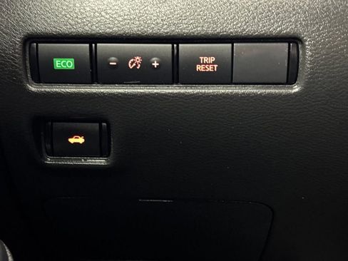 Used 2023 Nissan Sentra SV image 26