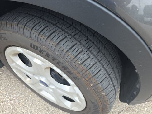 Used 2017 Ford Escape S FWD image 2