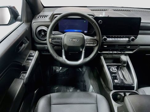 Used 2026 Chevrolet Colorado Trail Boss AWD/4WD image 22
