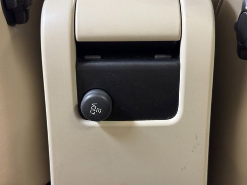 Used 2015 Volvo V60 T5 Premier Plus image 18