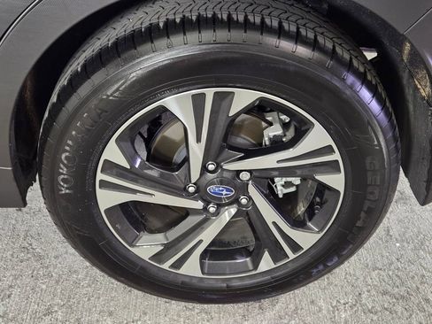 Certified 2024 Subaru Crosstrek 2.0i Premium image 13