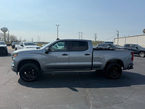Used 2024 Chevrolet Silverado 1500 Custom AWD/4WD image 23