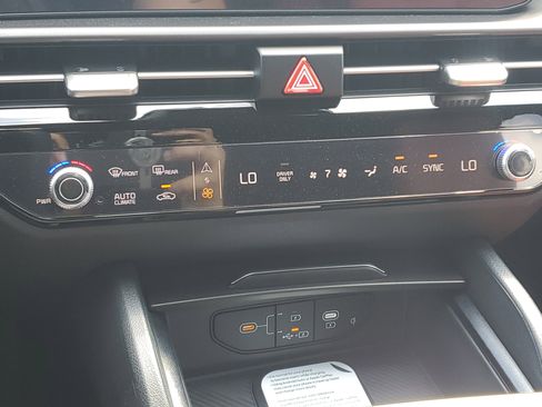 New 2026 Kia Sportage SX Prestige AWD/4WD image 30