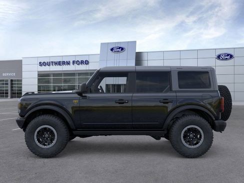 New 2026 Ford Bronco Badlands AWD/4WD image 3