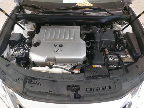 Used 2016 Lexus ES 350 w/ Premium Package w/Wood Trim FWD image 32