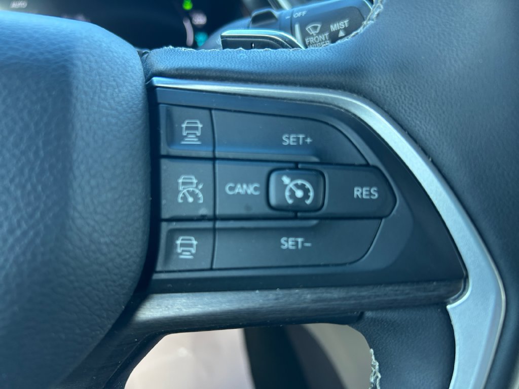 Used 2024 Jeep Grand Cherokee Limited 4xe AWD/4WD image 44