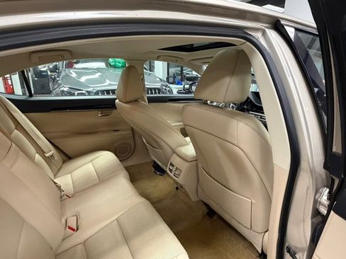 Used 2014 Lexus ES 350 image 26