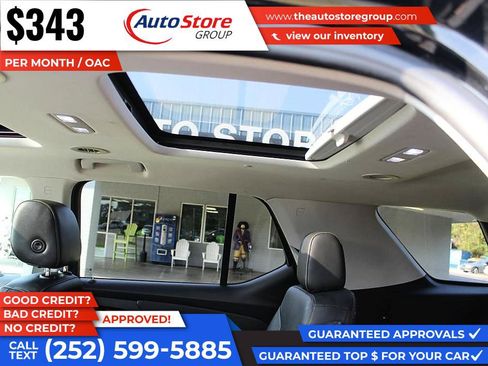 Used 2019 Chevrolet Traverse LT w/ LT Premium Package FWD image 12