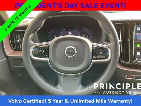 Certified 2024 Volvo XC60 B5 Plus w/ Climate Package image 18