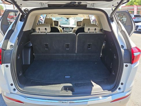 Used 2018 Buick Enclave Premium w/ Trailering Package AWD/4WD image 46