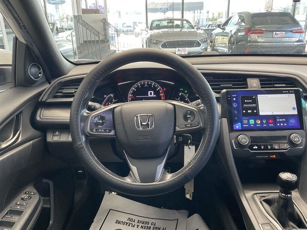 Used 2018 Honda Civic Sport image 21