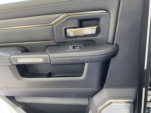 Used 2019 RAM 2500 Limited image 35