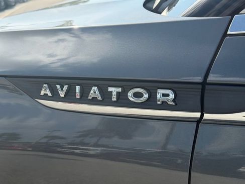 Used 2022 Lincoln Aviator Reserve RWD image 10