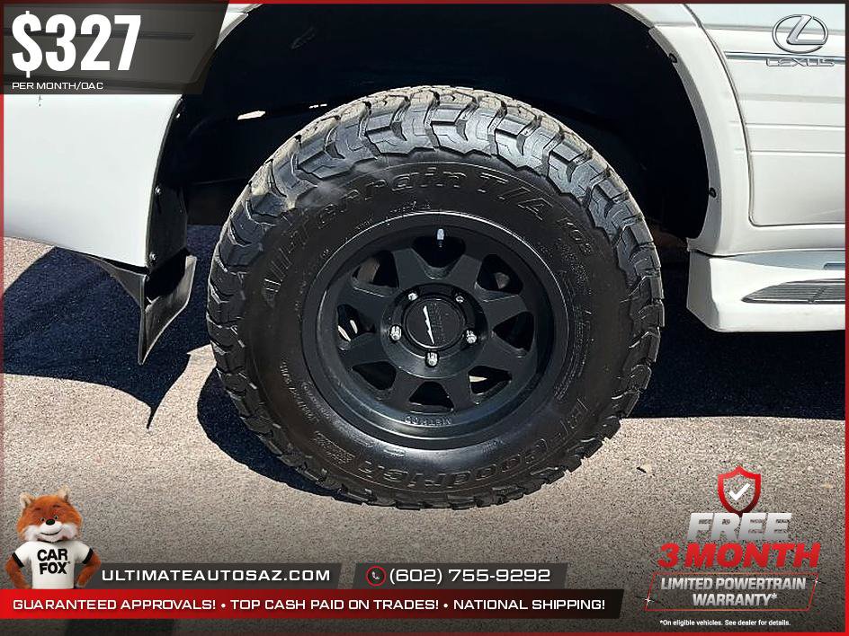 Used 2006 Lexus LX 470 4WD w/ Preferred Accessory Pkg image 22