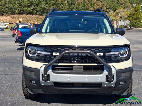 New 2025 Ford Bronco Sport Outer Banks w/ Sasquatch Outer Banks Package image 8
