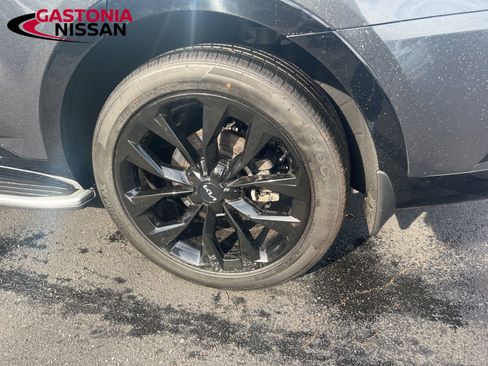 Used 2022 Kia Sorento EX image 10